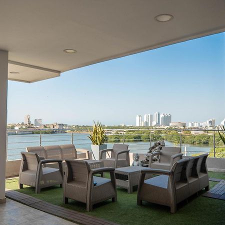 Bahia 79 Apartasuites Cerca Al Centro Cartagena Dış mekan fotoğraf