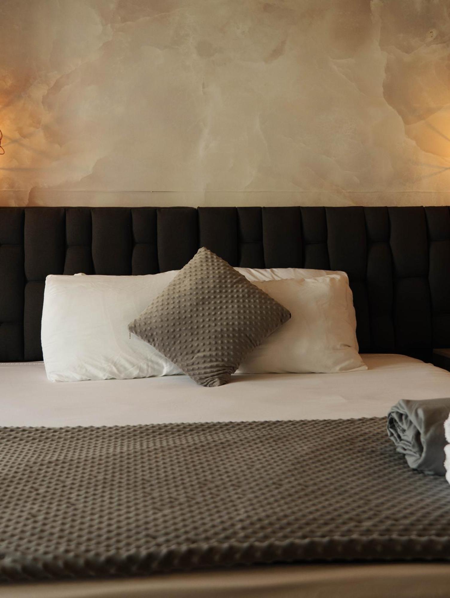 Bahia 79 Apartasuites Cerca Al Centro Cartagena Dış mekan fotoğraf