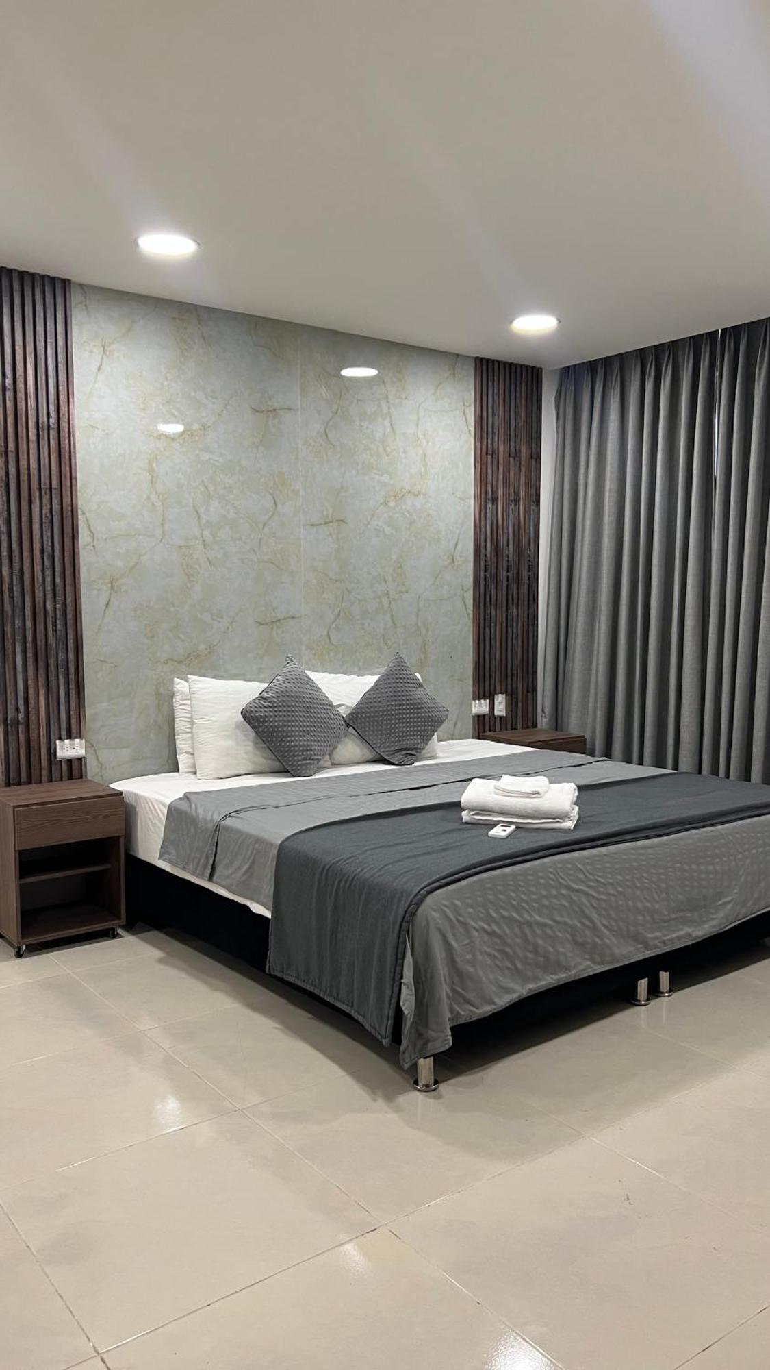 Bahia 79 Apartasuites Cerca Al Centro Cartagena Dış mekan fotoğraf